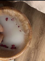 -宥莉·ULLY 痘敏肌•科技皮肤管理中心