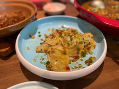 -有红鸡毛店·川菜(建设路店)