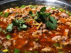 -兔行天下-鸿鹤鲜锅兔(中海国际店)