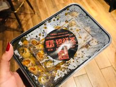 -臻鲜燕海鲜融合餐厅(金陵style店)