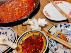 -旧街市鲜货老火锅(大光路店)