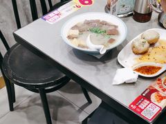 -小杨生煎(白玉兰广场店)