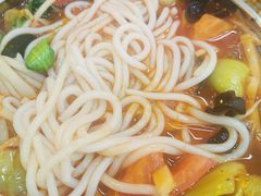 -红鼻子桂林米粉(金唐新光界店)