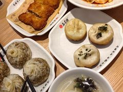 -鑫震源·苏式大虾生煎(山塘街店)