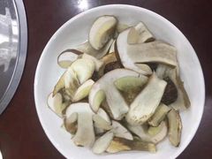 -菌之家·专业纯野生菌火锅·特色炒菌