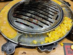 -青瓦炭韩潮烤肉(花园道店)