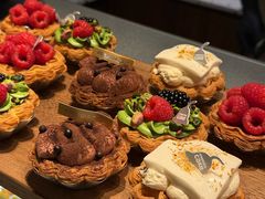 -小苍兰风铃草·礼物蛋糕(沈阳店)