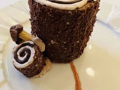 招牌树根蛋糕-莫斯科餐厅