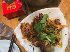 -亿牌牌东北烧烤(怀特店)