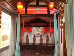 -唐山宴百姓府邸院落中餐