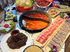 -热火朝天鲜切牛肉火锅(南强街巷店)
