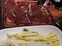 -热火朝天鲜切牛肉火锅(南强街巷店)