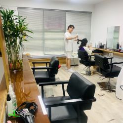 -天秤座发型社