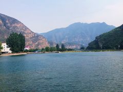 -百里峡七彩艺术小镇