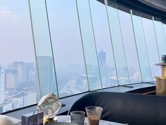 -Hi City·城市之巅