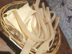 -四小区火锅·巷子里的重庆火锅(花照壁店)