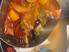 -左庭右院鲜牛肉火锅(金山万达店)