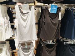 -优衣库(上海正大广场店)