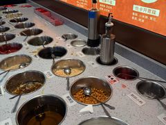 -龍歌自助小火锅(雨花台江南虹悦城店)