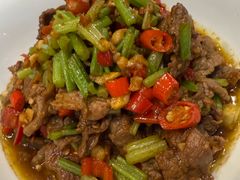 -黄泥岗·地道湖北菜(奥特莱斯店)