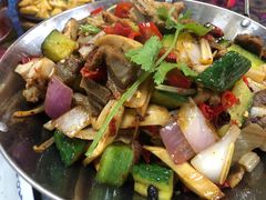 -小厨子私房菜·云南美食店
