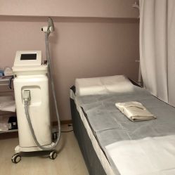 -薇兰专业脱毛连锁机构