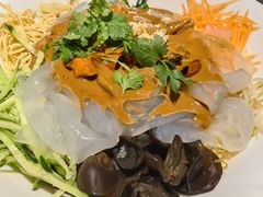 -靠山屯东北农家菜(八龙桥雅苑店)