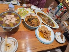 -快乐老家三鲜饺子东北菜(南六中路店)