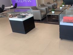 -上海冠松华奥奥迪4S店(张江店)