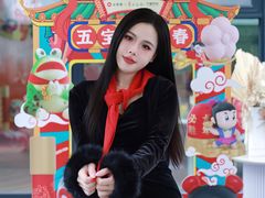 -必胜客(WOW中心城店)