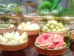 -金滏山·烤肉海鲜火锅自助(襄阳万达店)