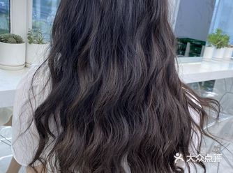 发型介绍, _长发,特点夹卷号看,造型多,可甜可盐