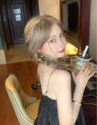 -东秀护肤造型