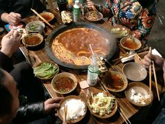 -黄潇洒老火锅(九眼桥宏济巷店)