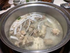 -喃喃椰·糟粕醋·椰子鸡火锅(七堡花园店)
