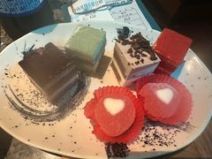 -阪尚皇·原切牛排·烤肉火锅自助(北京路店)