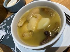 -一朵菌·野生菌探索家火锅(南亚店)