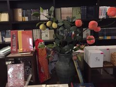 -钟书阁(松江泰晤士小镇店)