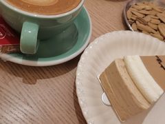 -默迹咖啡馆