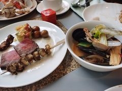-怡咖啡海鲜自助餐厅(浦东香格里拉店)