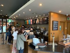 -星巴克臻选(深圳龙华红山天虹店)