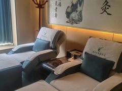 -鸿喜足健康足道采耳艾灸(南纬路店)