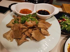 -丁里羊肉小镇(天鹅湖总店)