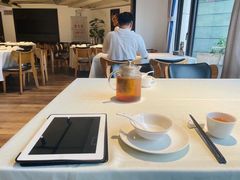 靠窗位-黑明餐厅(白鹭洲店)