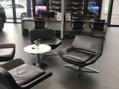 -苏州鹏龙东昌奔驰4S店