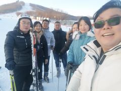 -庙香山滑雪场