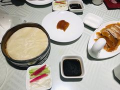 -湖庭壹品鸭王·传统北京烤鸭·别墅私房菜·庭院宵夜(江宁店)
