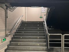 -烈士陵园(地铁站)