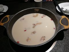 -煲宫猪肚鸡(昆山金鹰国际购物中心店)