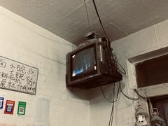 -丁记牛肉手擀板面